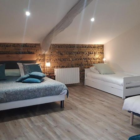 Les Chambres De Lili Saint-Loup  Bagian luar foto