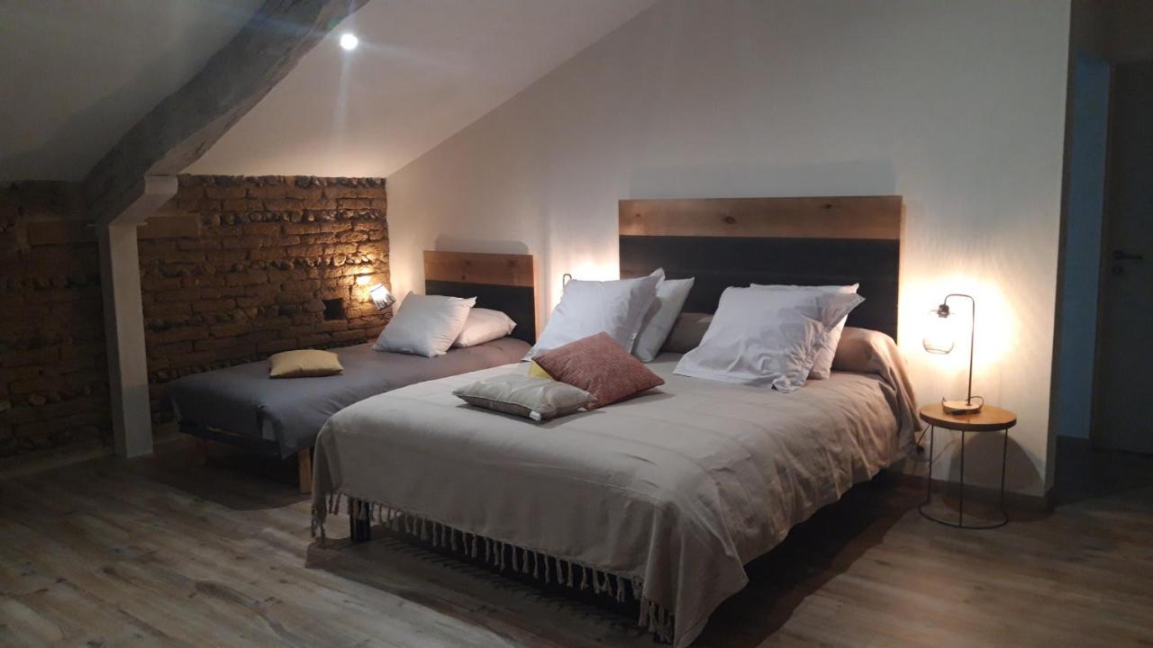 Les Chambres De Lili Saint-Loup  Bagian luar foto