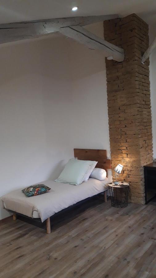 Les Chambres De Lili Saint-Loup  Bagian luar foto