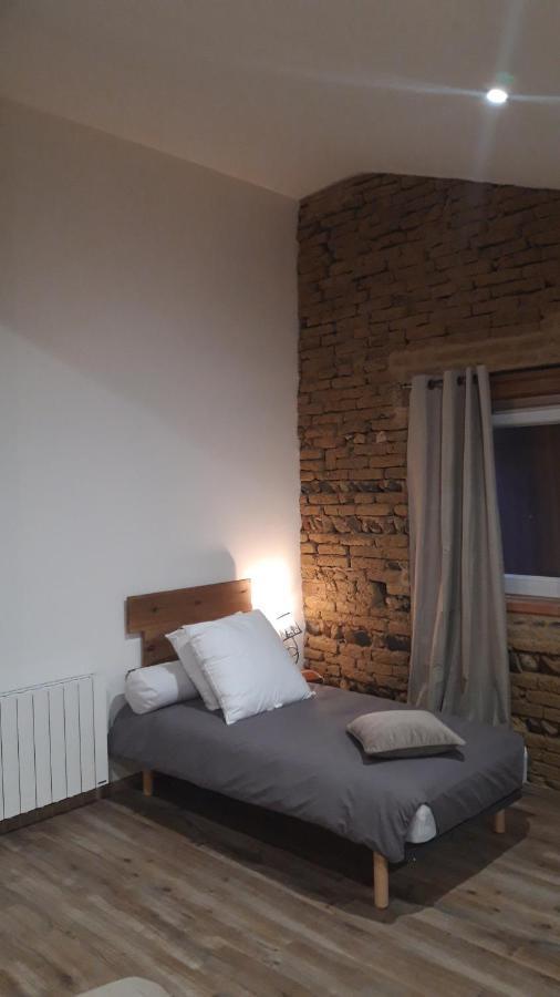 Les Chambres De Lili Saint-Loup  Bagian luar foto