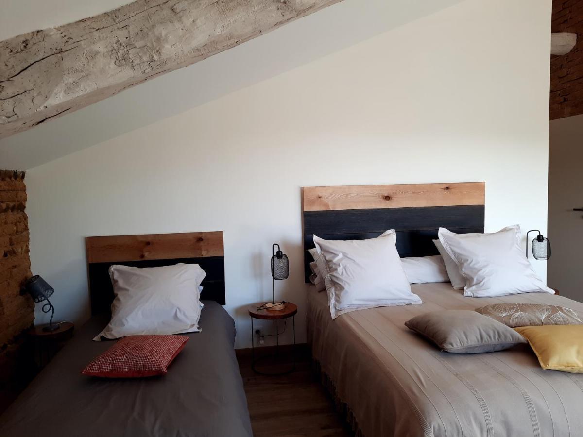 Les Chambres De Lili Saint-Loup  Bagian luar foto